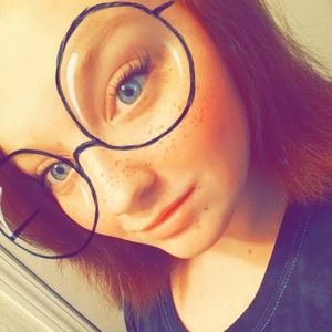 Meet your Posher, Lynn